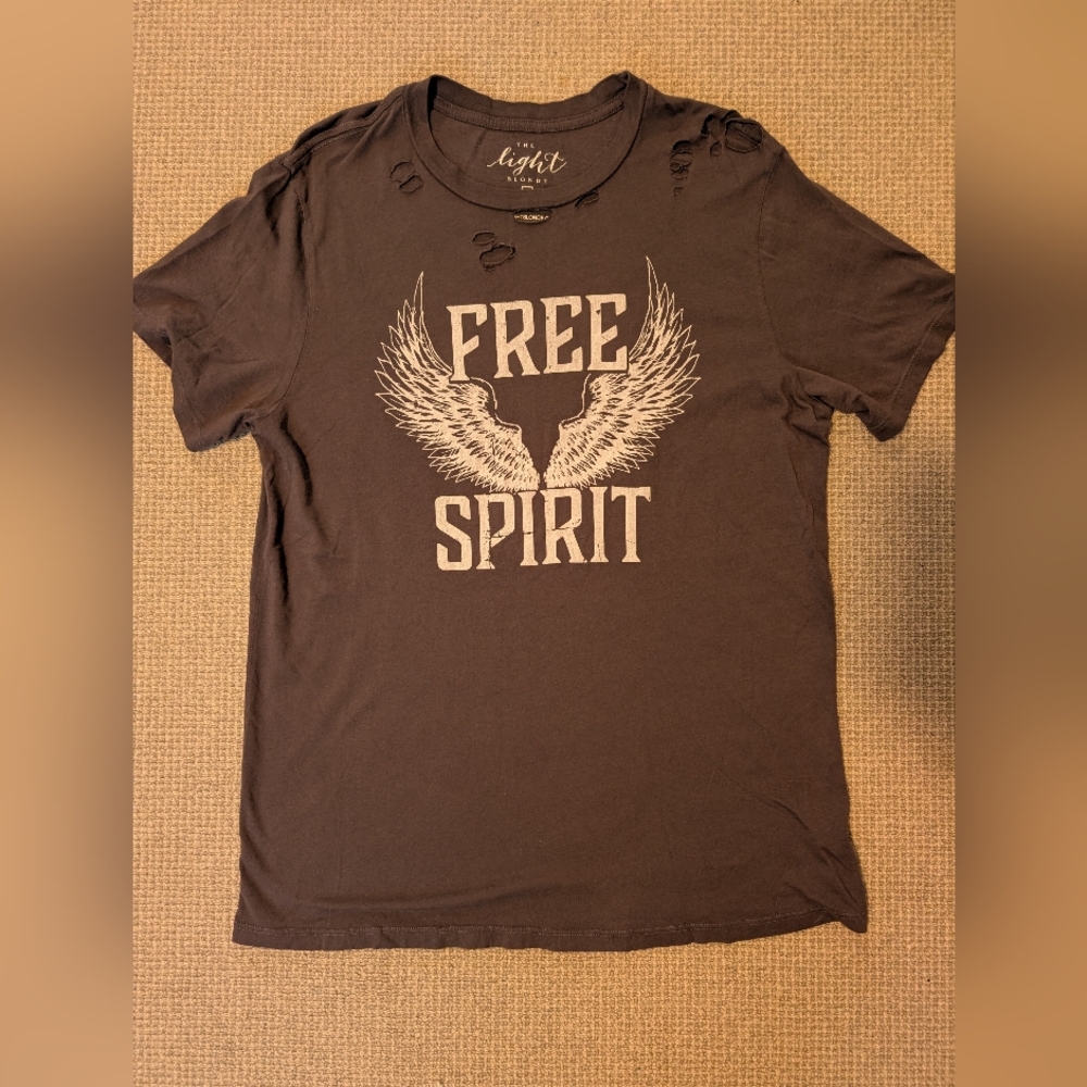 Men's Distressed Black Free Spirit Tee